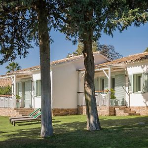 One-Bedroom Bungalow